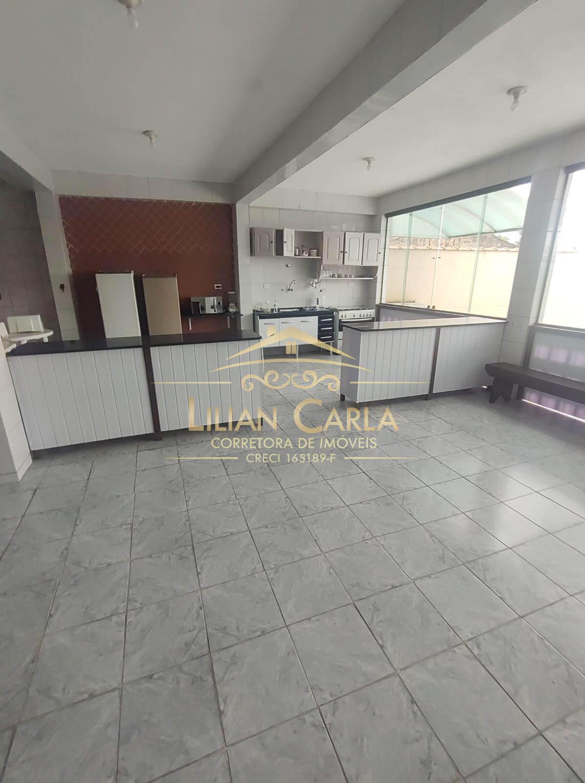 Casa para alugar com 3 quartos, 100m² - Foto 4