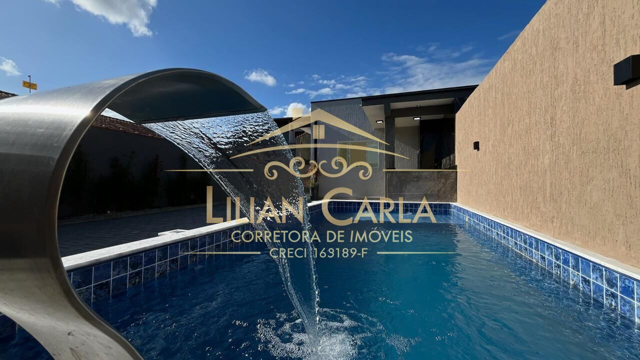 Casa à venda com 2 quartos, 64m² - Foto 1