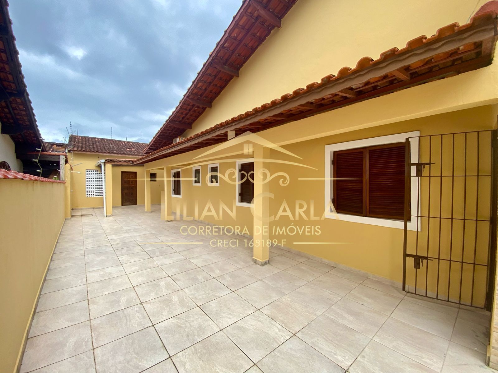 Casa, 4 quartos, 189 m² - Foto 1