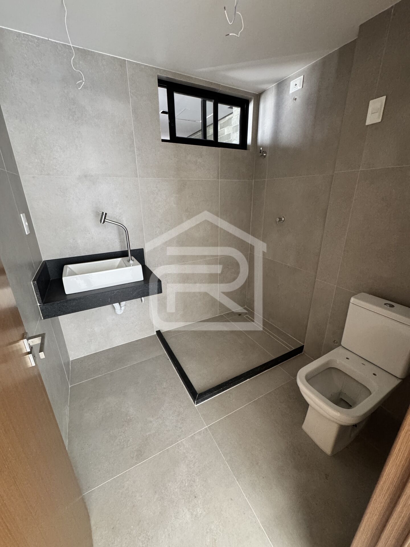 Apartamento à venda com 3 quartos, 77m² - Foto 9