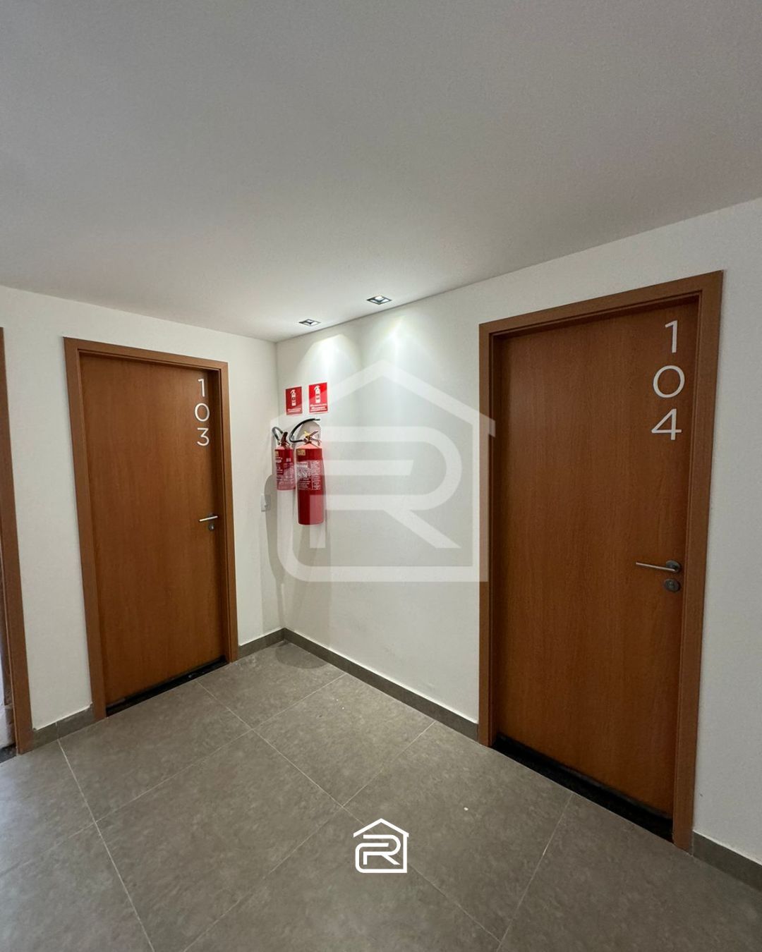 Apartamento à venda com 2 quartos, 54m² - Foto 17