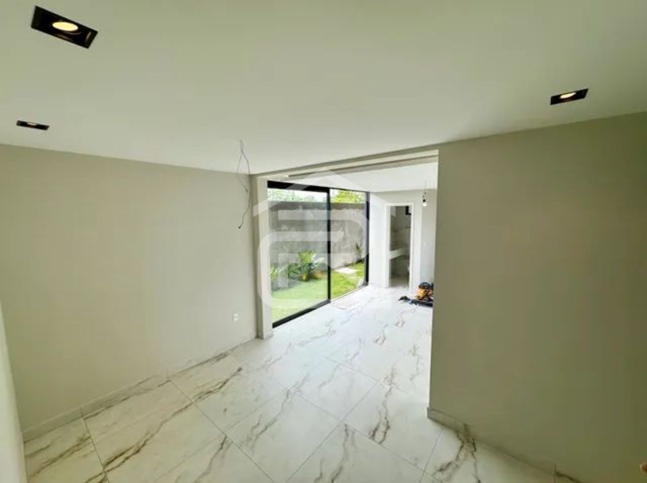 Casa à venda com 4 quartos, 168m² - Foto 7