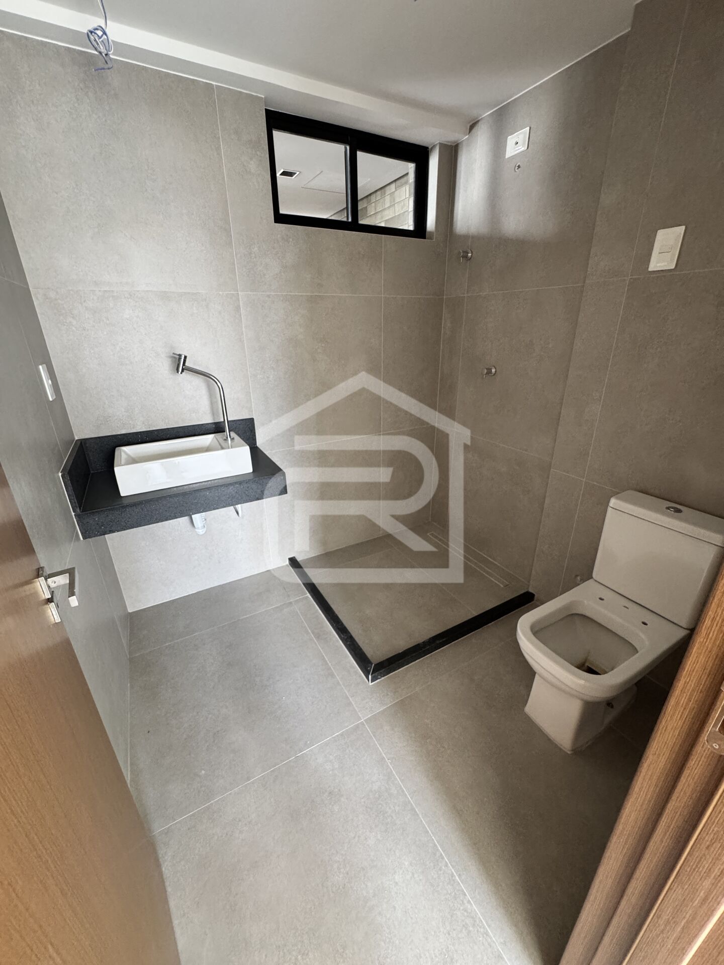 Apartamento à venda com 3 quartos, 77m² - Foto 9