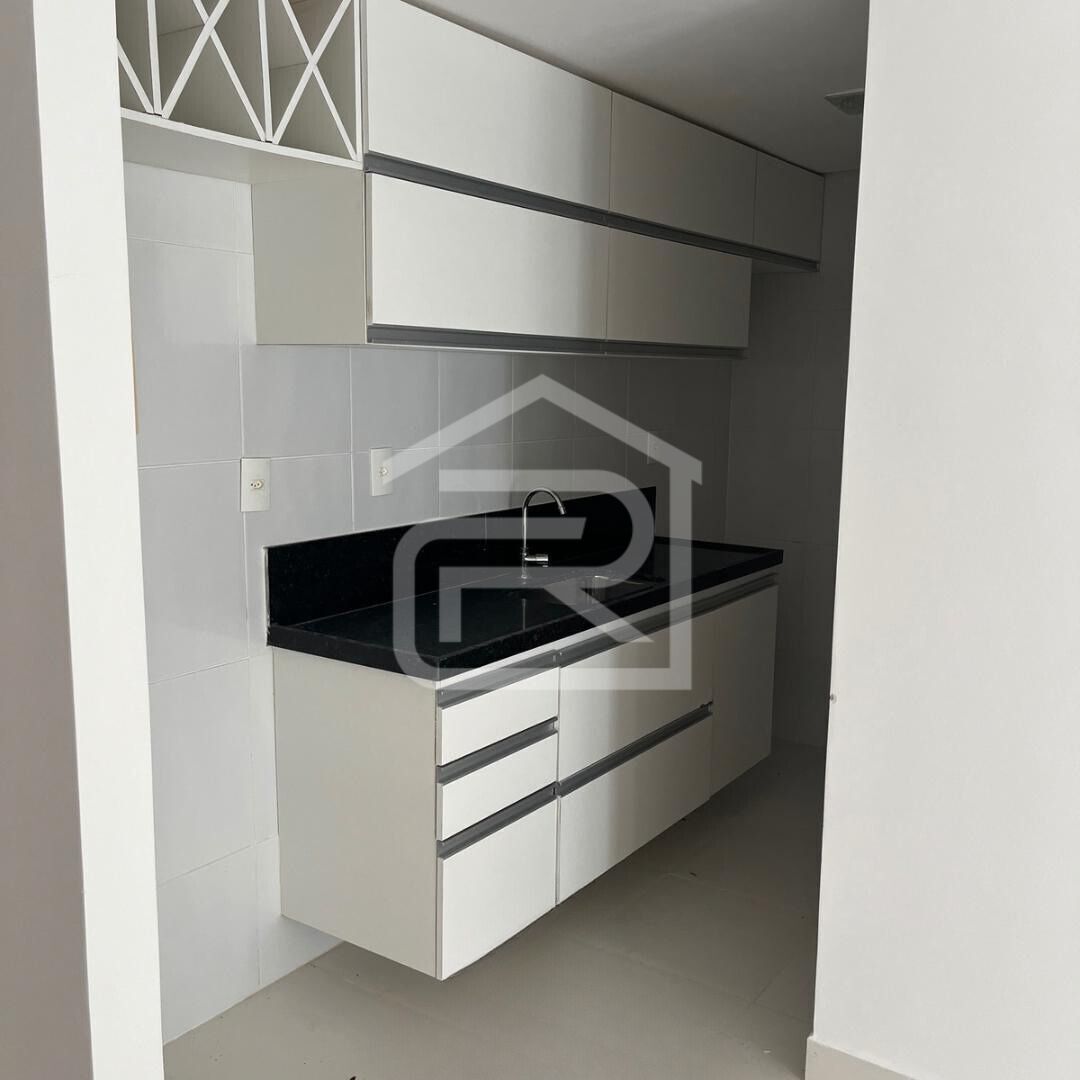 Apartamento à venda com 2 quartos, 25m² - Foto 2