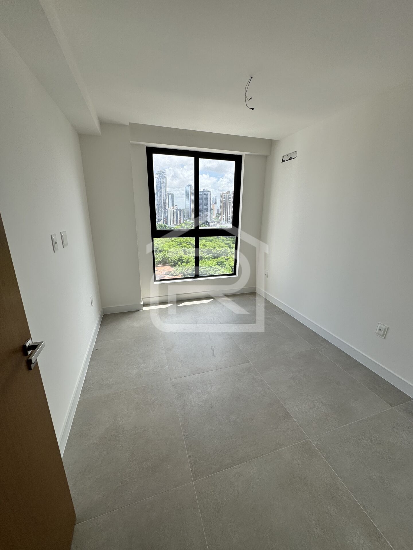 Apartamento à venda com 3 quartos, 77m² - Foto 5