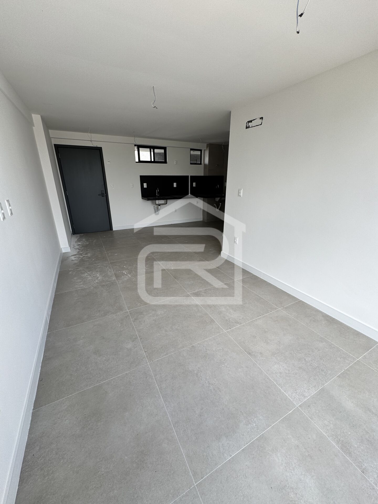 Apartamento à venda com 3 quartos, 77m² - Foto 4