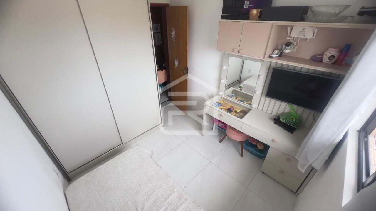 Apartamento para alugar com 3 quartos, 74m² - Foto 2