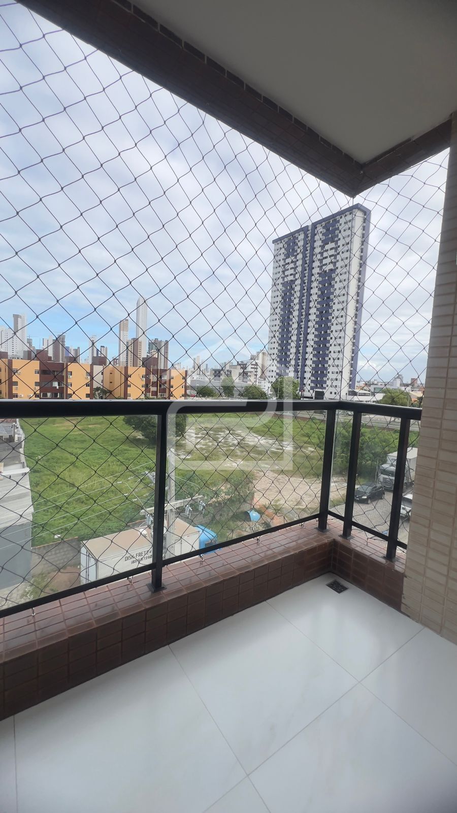 Apartamento para alugar com 3 quartos, 74m² - Foto 1