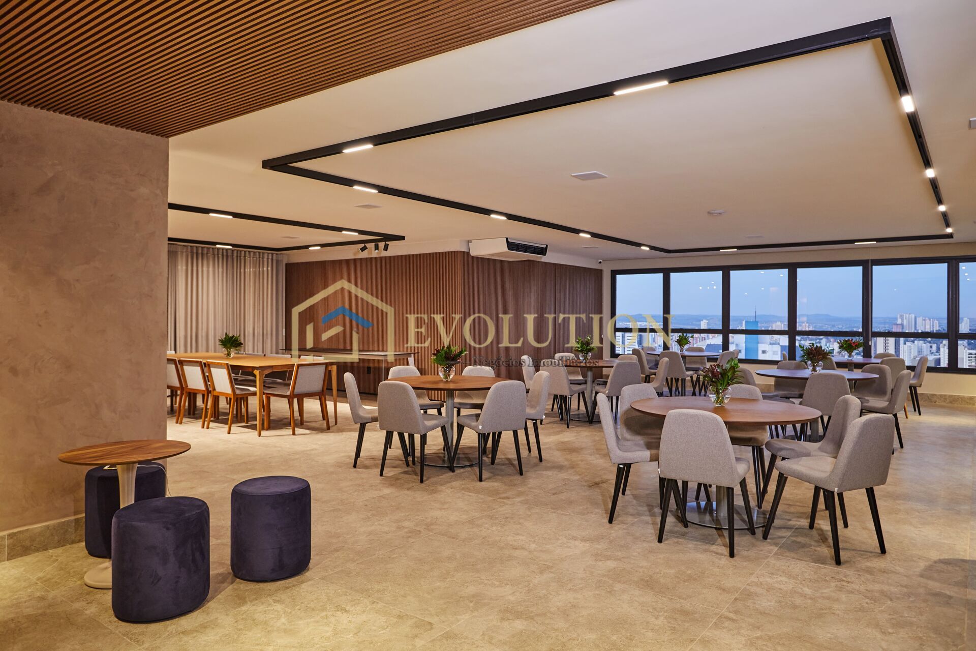 Cobertura à venda com 5 quartos, 434m² - Foto 7