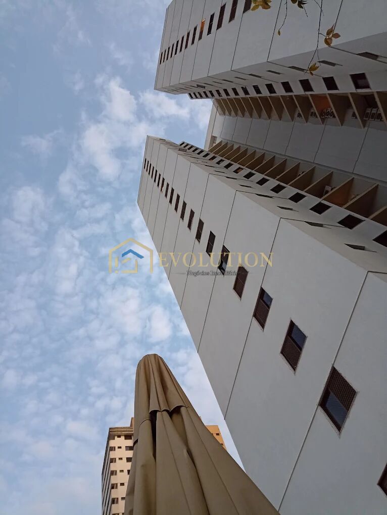 Apartamento para alugar com 3 quartos, 144m² - Foto 14
