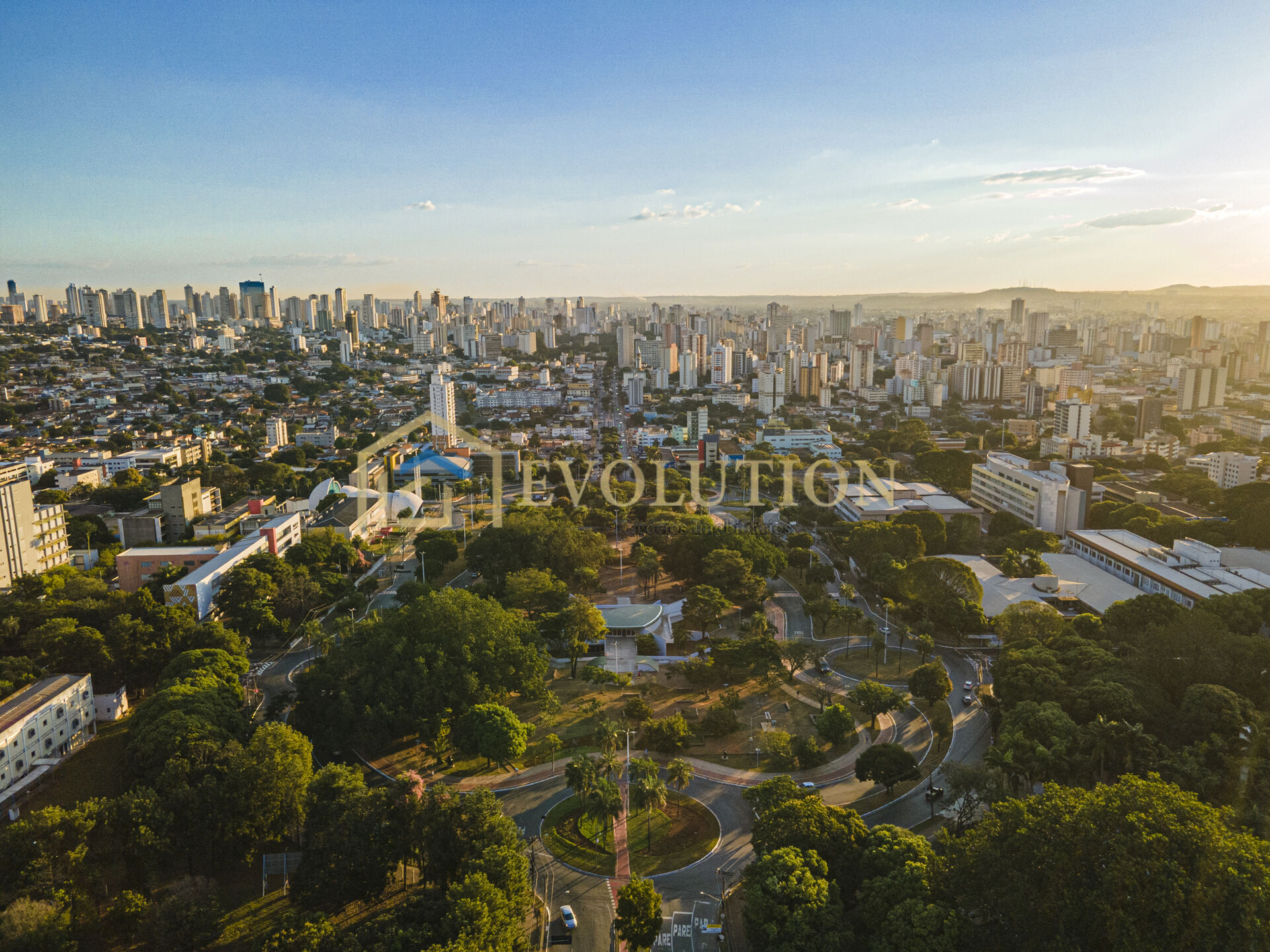 Apartamento à venda com 2 quartos, 62m² - Foto 6