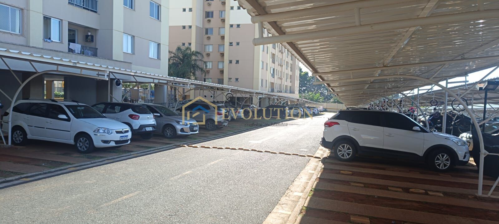 Apartamento à venda com 2 quartos, 67m² - Foto 74