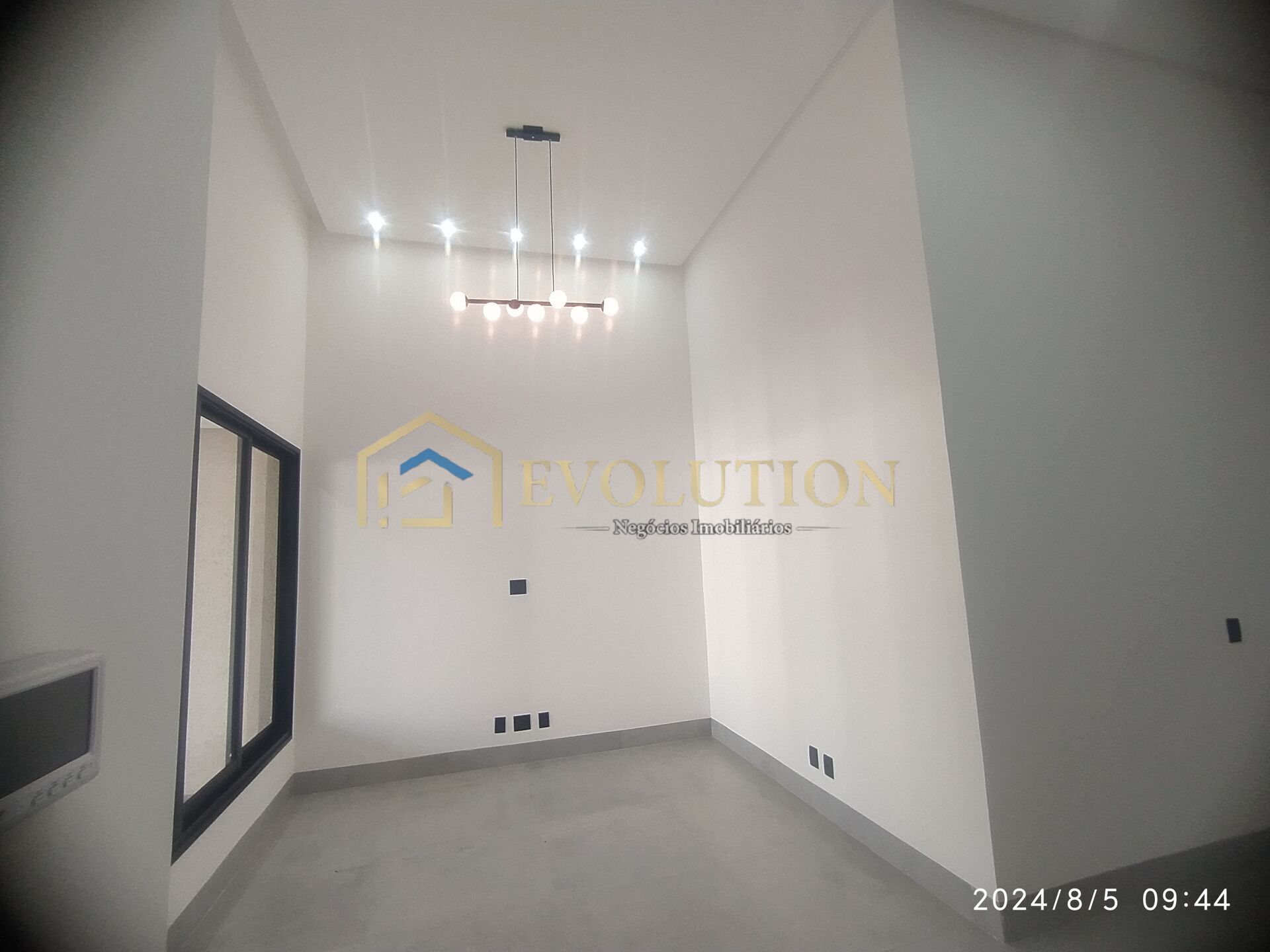 Casa à venda com 3 quartos, 152m² - Foto 7