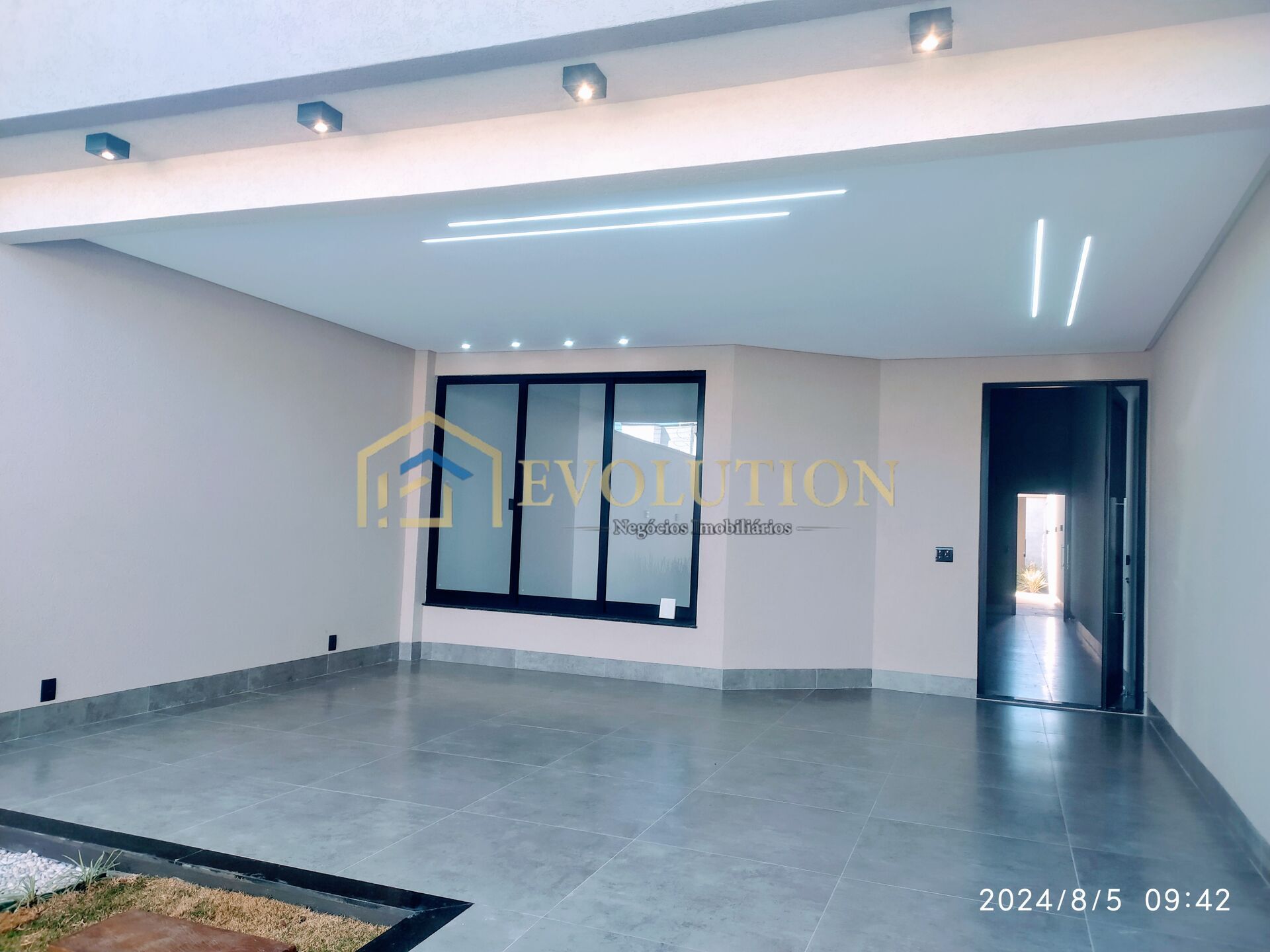 Casa à venda com 3 quartos, 152m² - Foto 4