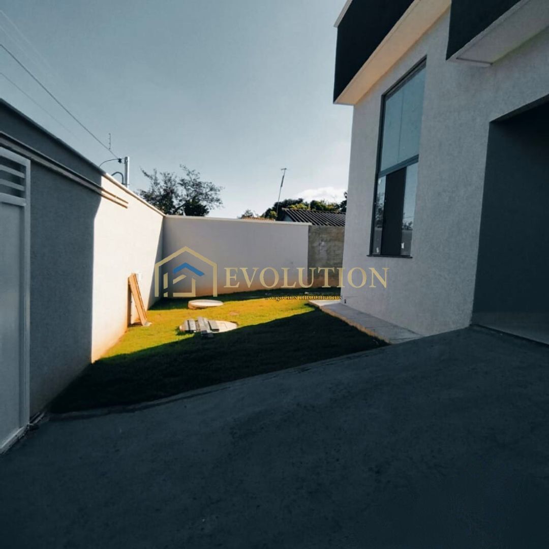 Casa à venda com 3 quartos, 137m² - Foto 3