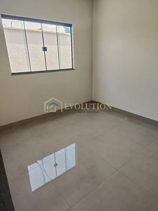 Casa à venda com 3 quartos, 80m² - Foto 10