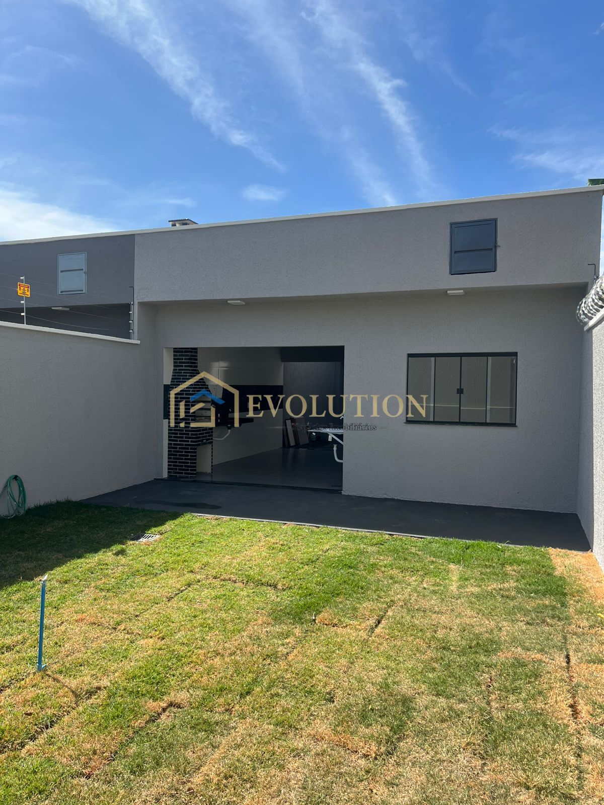 Casa, 2 quartos, 92 m² - Foto 1