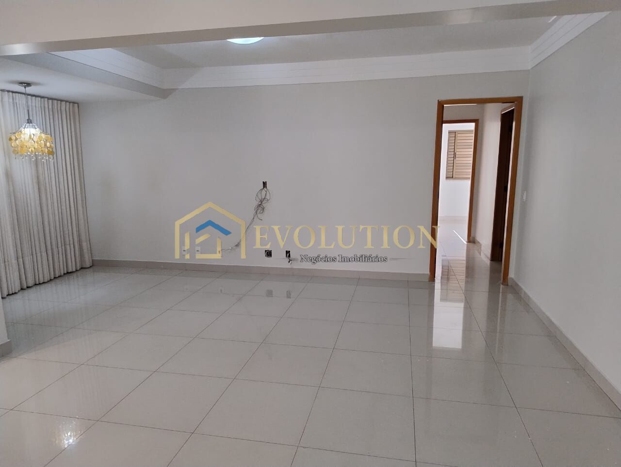 Apartamento para alugar com 3 quartos, 144m² - Foto 7