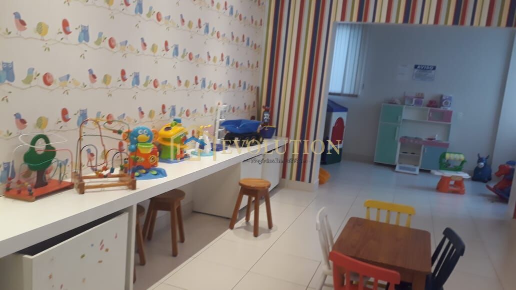 Apartamento para alugar com 3 quartos, 144m² - Foto 8