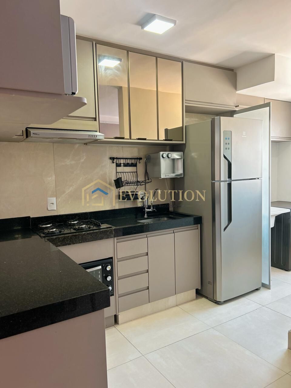Apartamento à venda com 2 quartos, 50m² - Foto 22