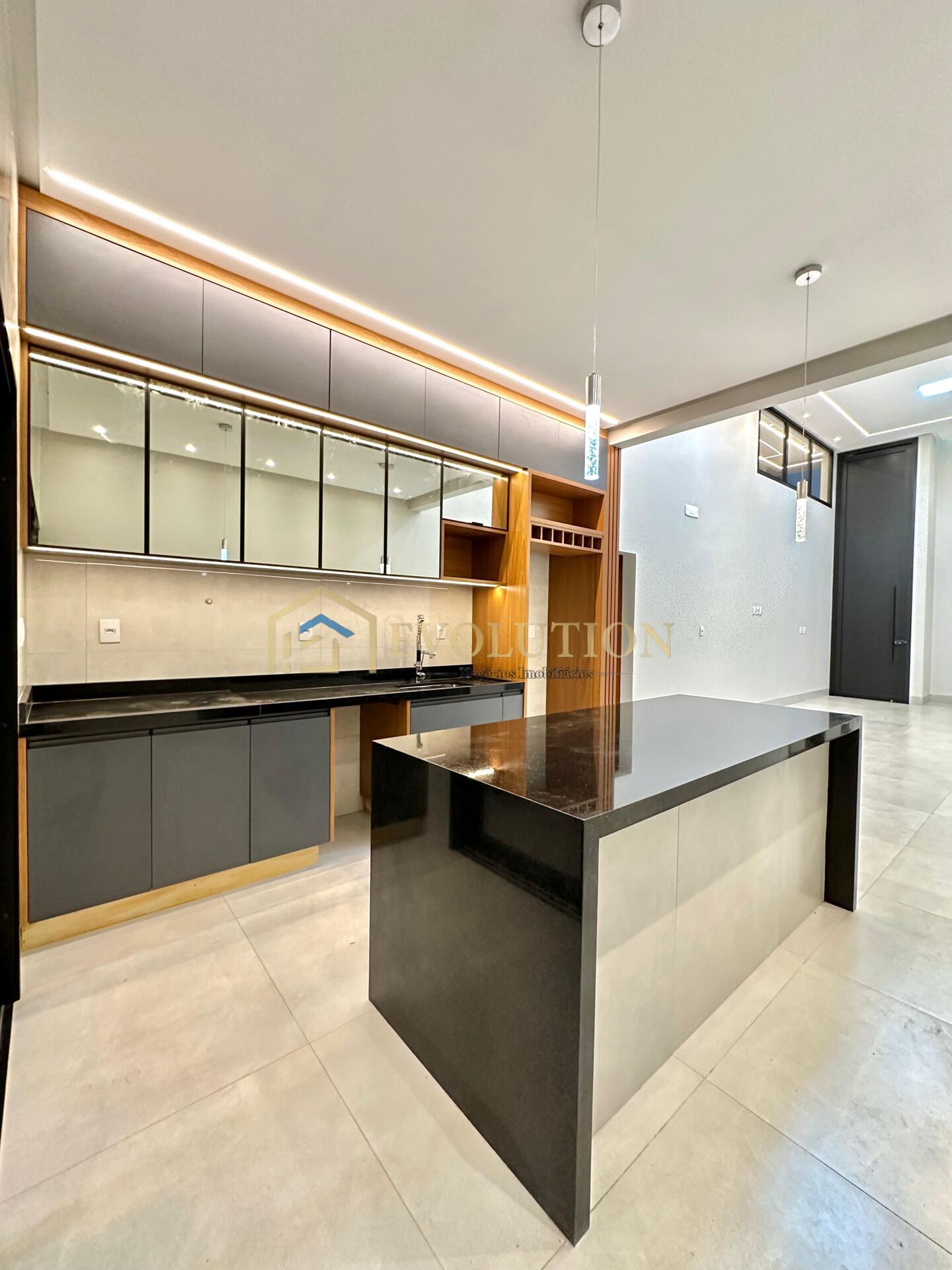 Casa à venda com 3 quartos, 175m² - Foto 9