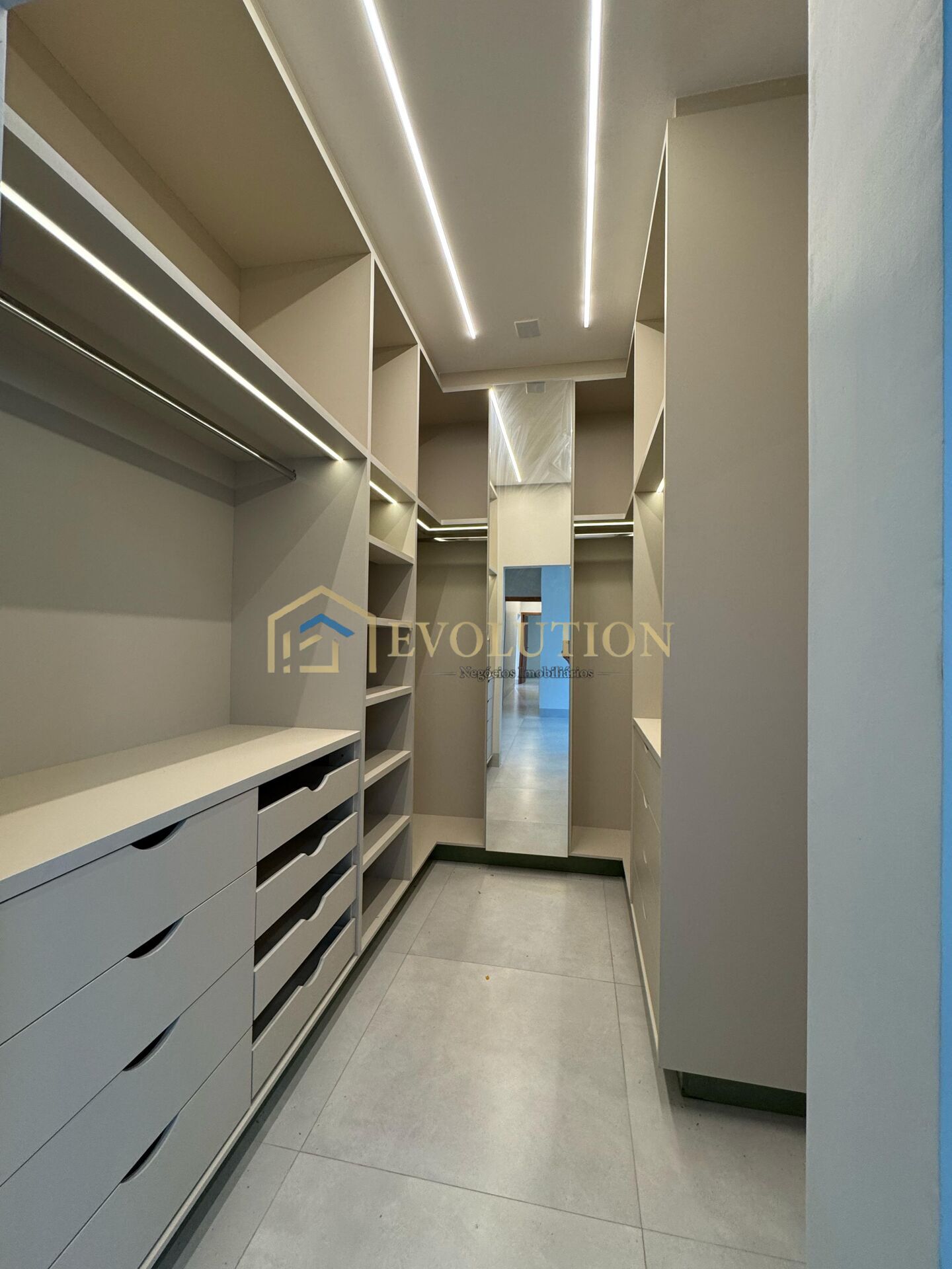 Casa à venda com 3 quartos, 175m² - Foto 15