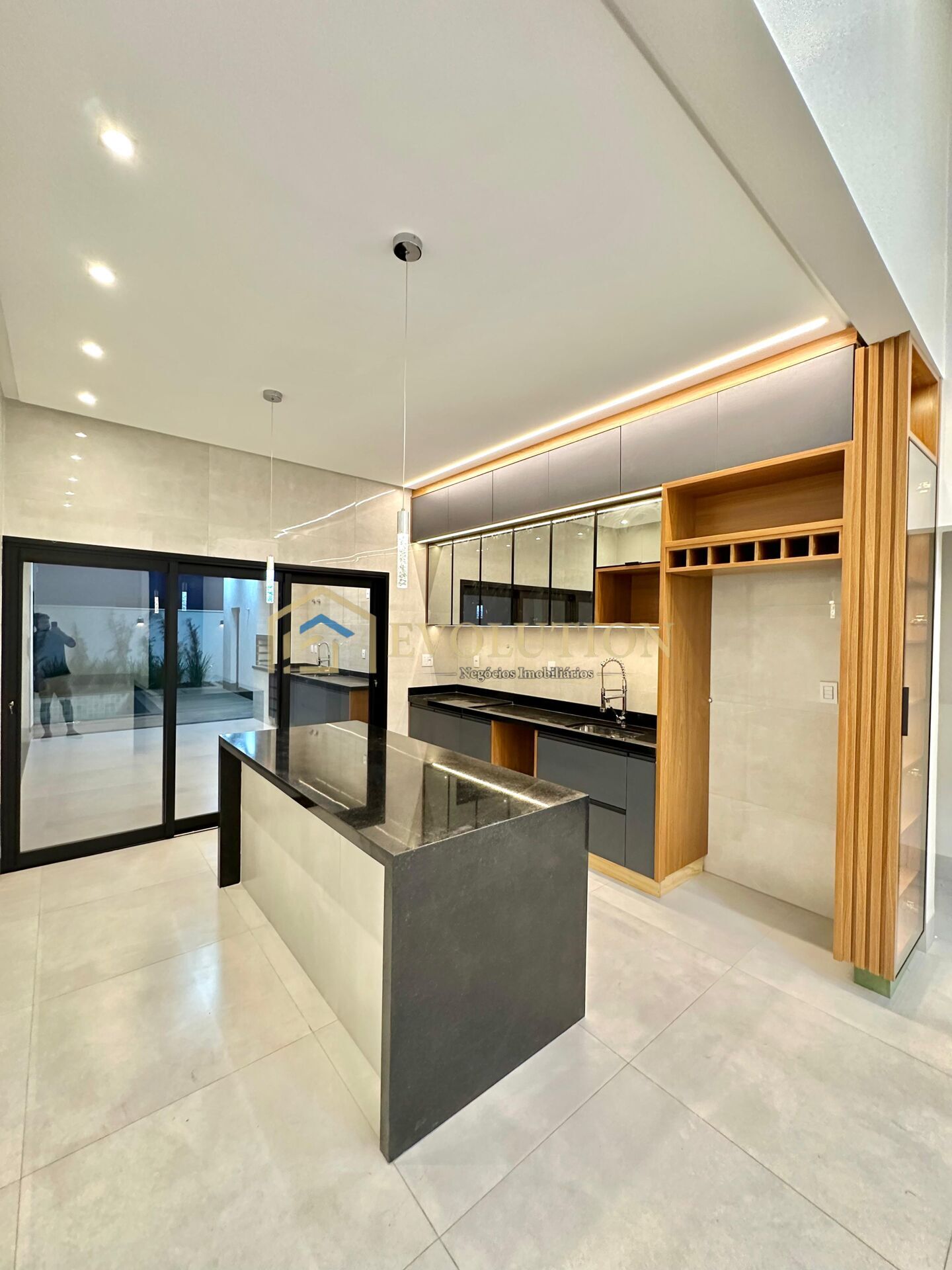 Casa à venda com 3 quartos, 175m² - Foto 8