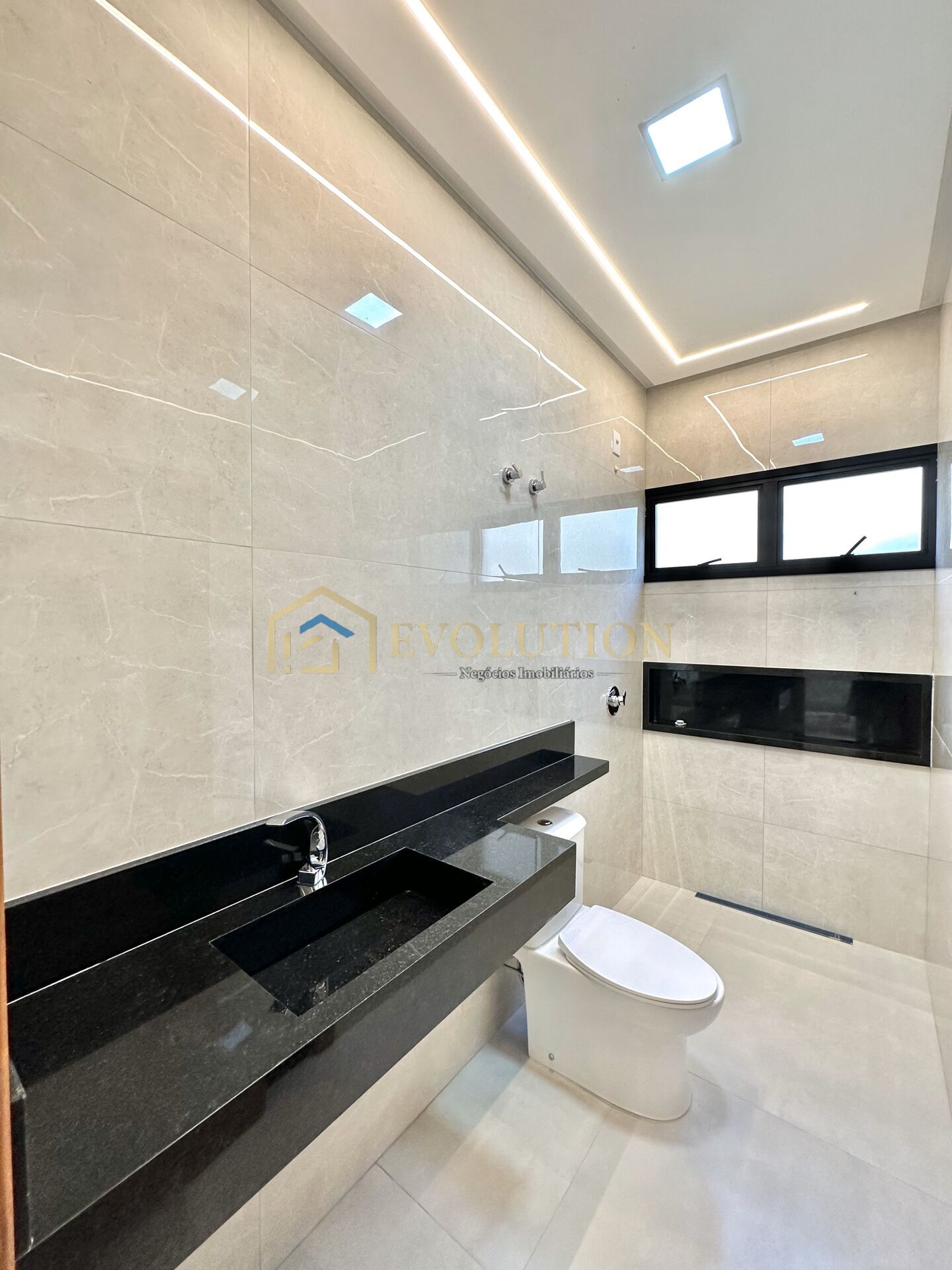 Casa à venda com 3 quartos, 175m² - Foto 17