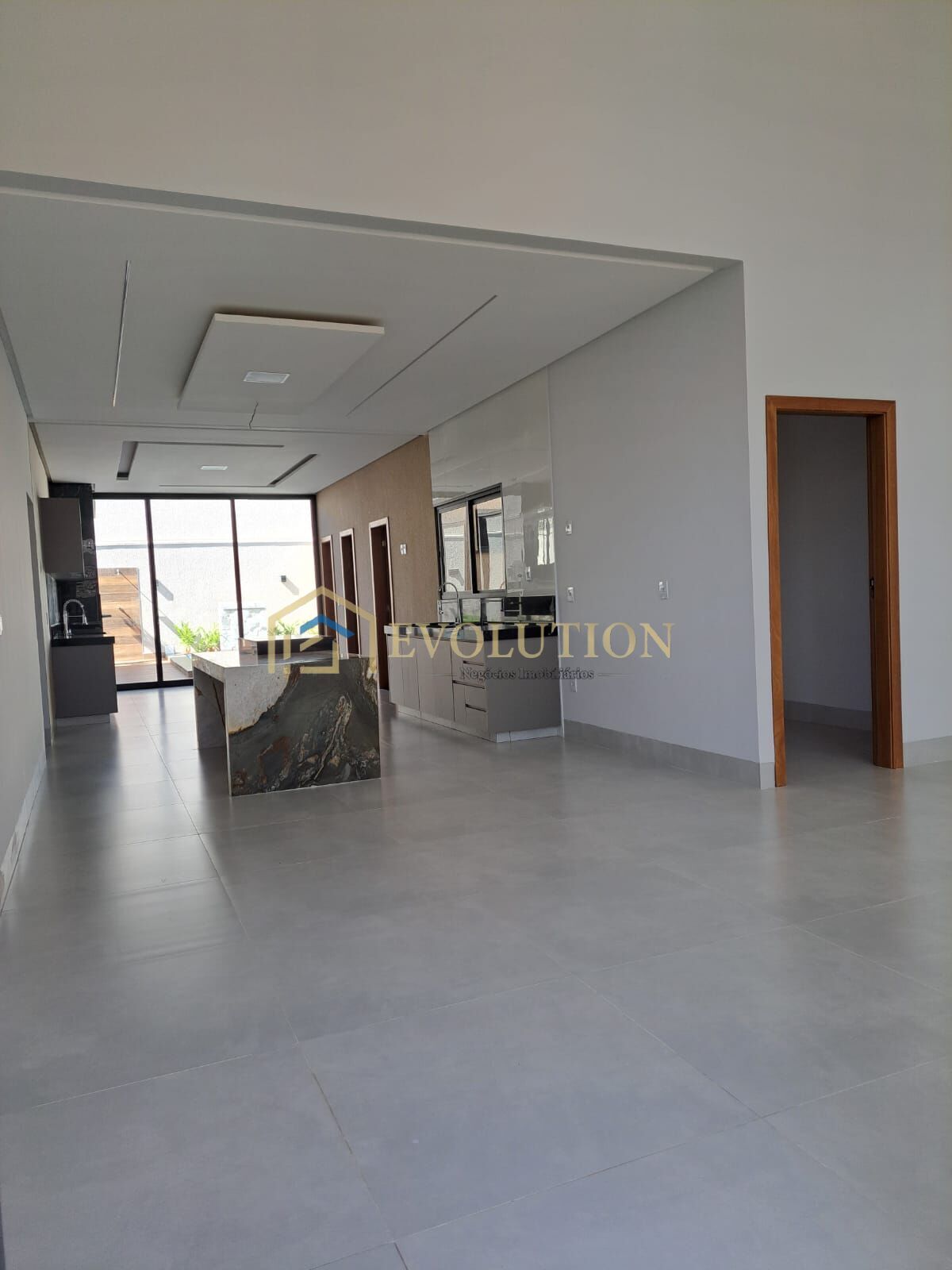 Casa à venda com 3 quartos, 180m² - Foto 17