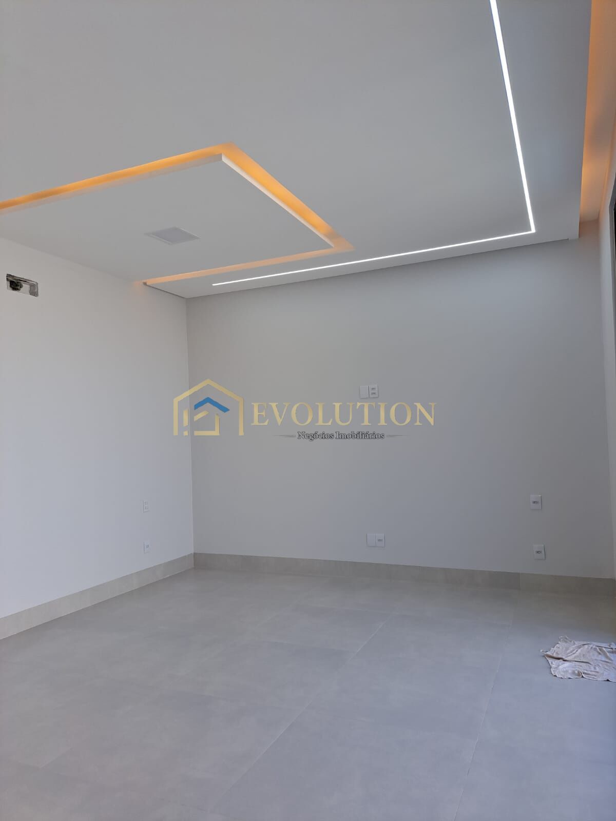 Casa à venda com 3 quartos, 180m² - Foto 21