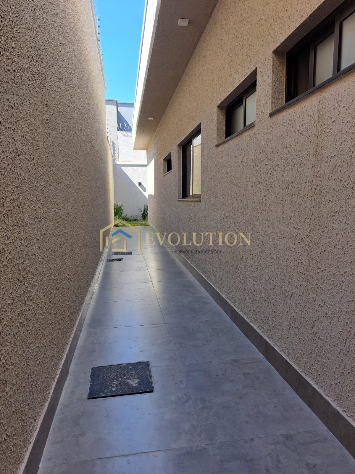 Casa à venda com 3 quartos, 180m² - Foto 6