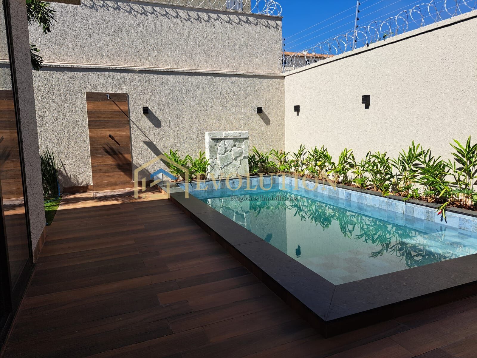 Casa à venda com 3 quartos, 180m² - Foto 5