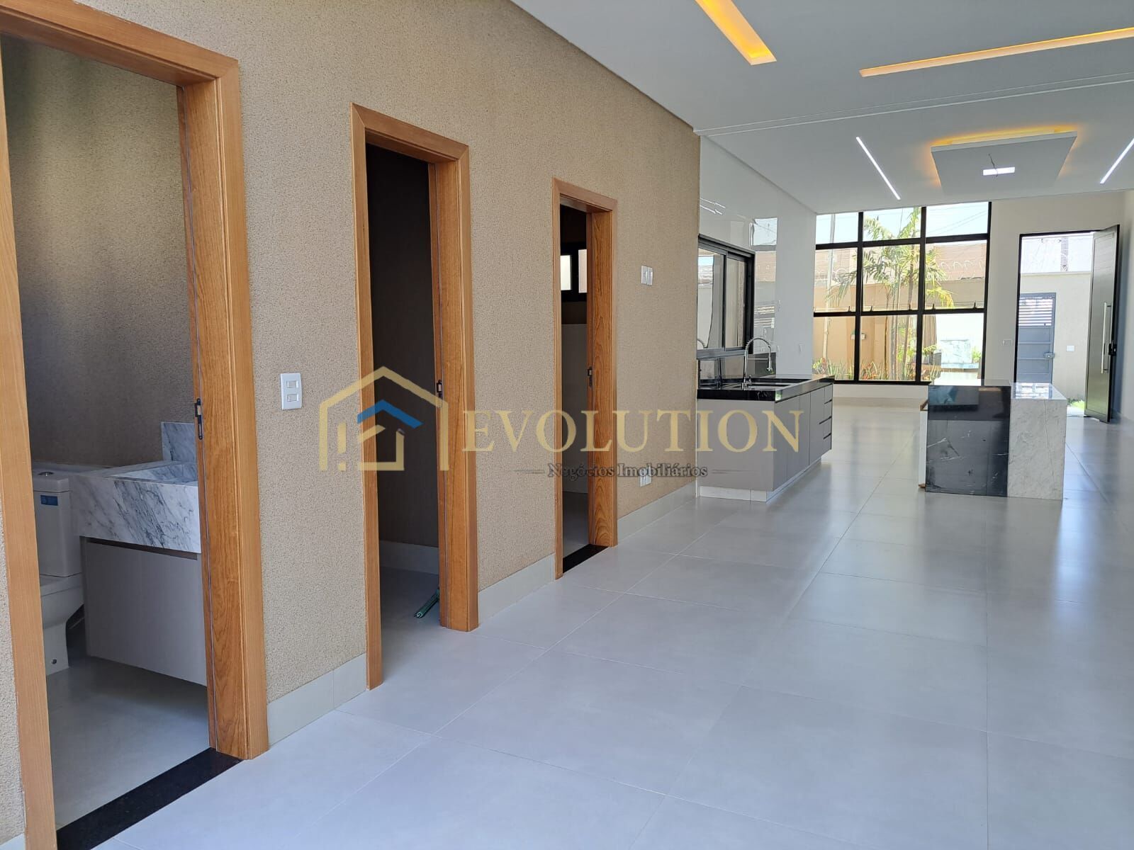 Casa à venda com 3 quartos, 180m² - Foto 11