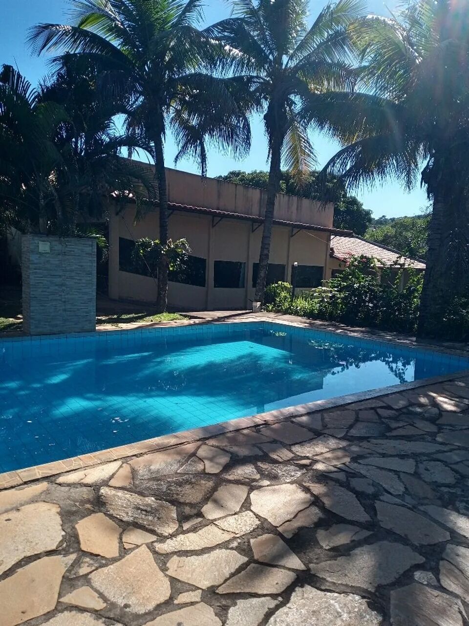 Chácara à venda com 3 quartos, 9000000m² - Foto 1
