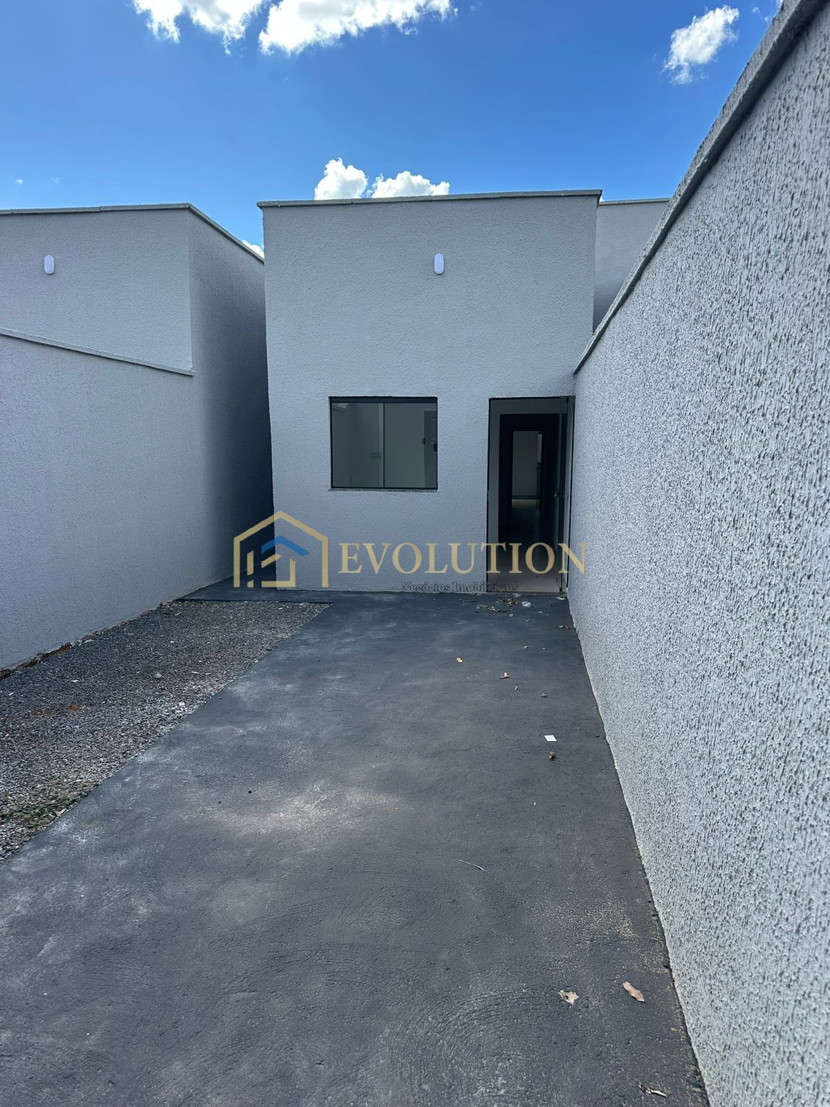 Casa à venda com 2 quartos, 60m² - Foto 10