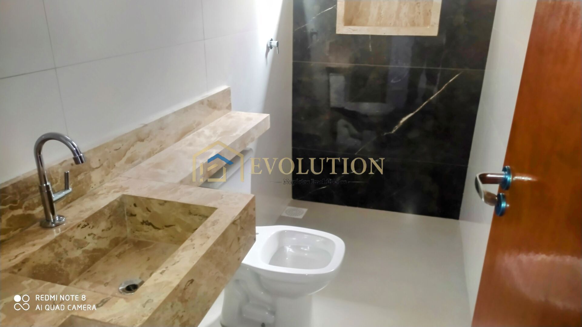 Casa à venda com 3 quartos, 110m² - Foto 11