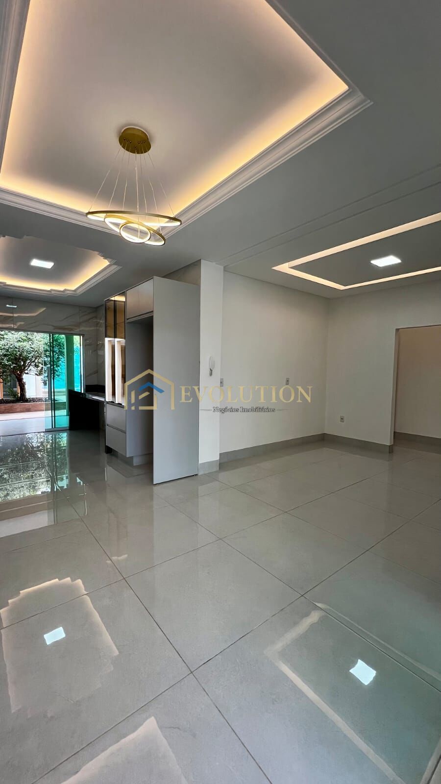 Casa à venda com 3 quartos, 268m² - Foto 9