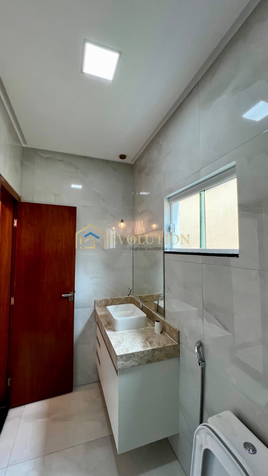 Casa à venda com 3 quartos, 268m² - Foto 16