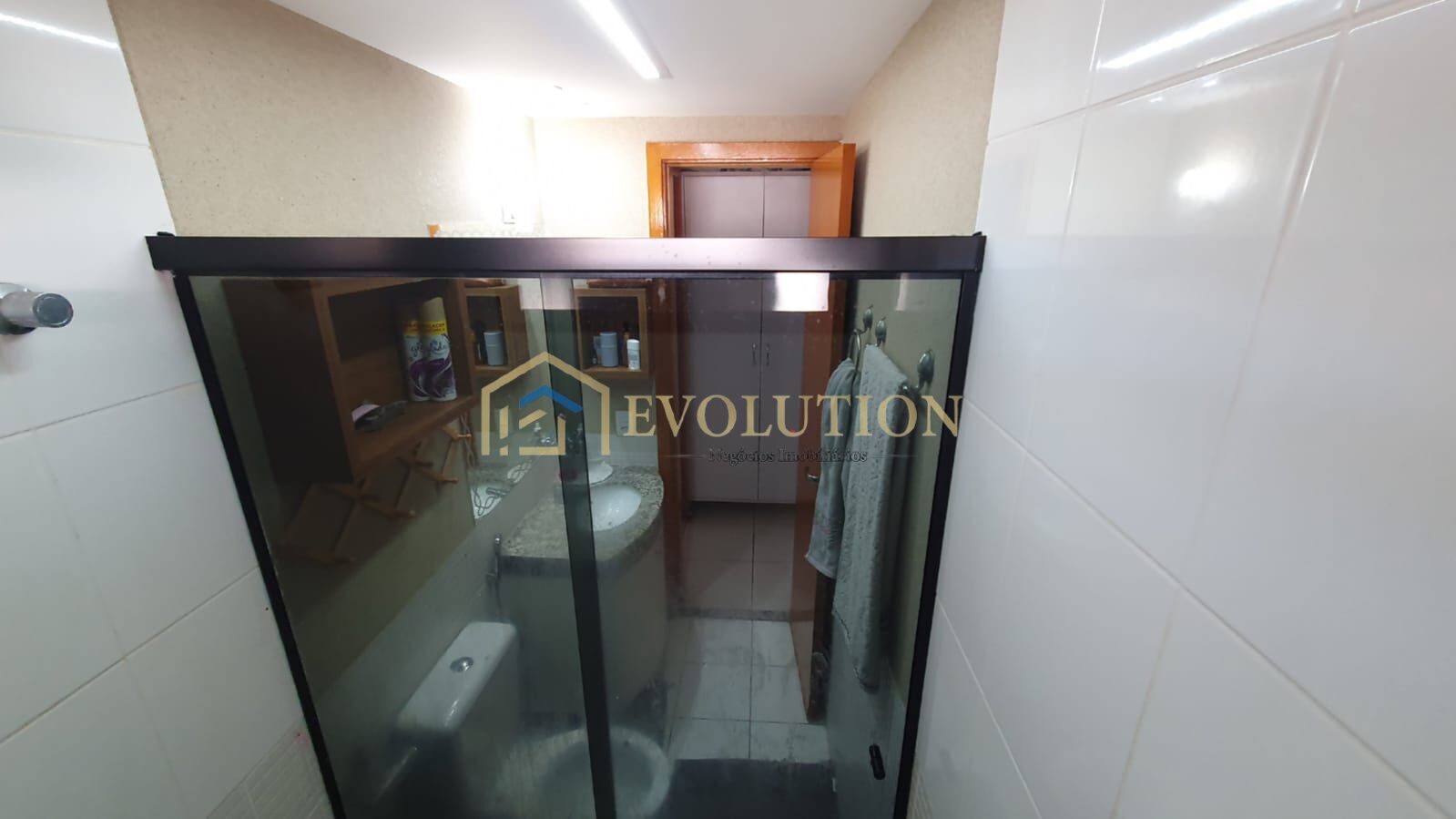 Apartamento à venda com 2 quartos, 63m² - Foto 17