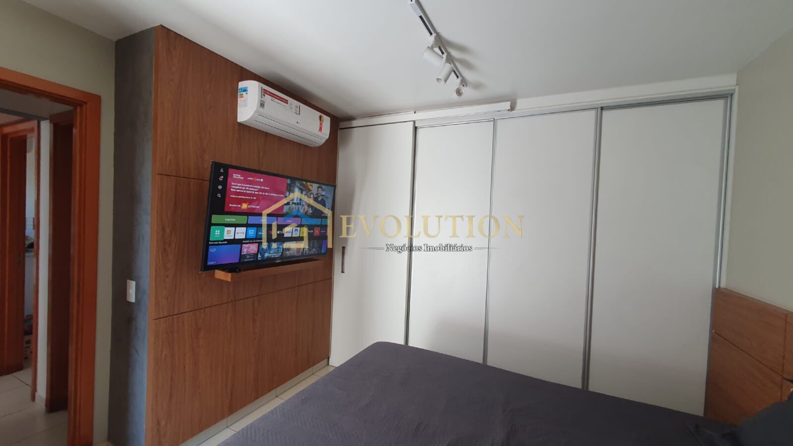 Apartamento à venda com 2 quartos, 63m² - Foto 11