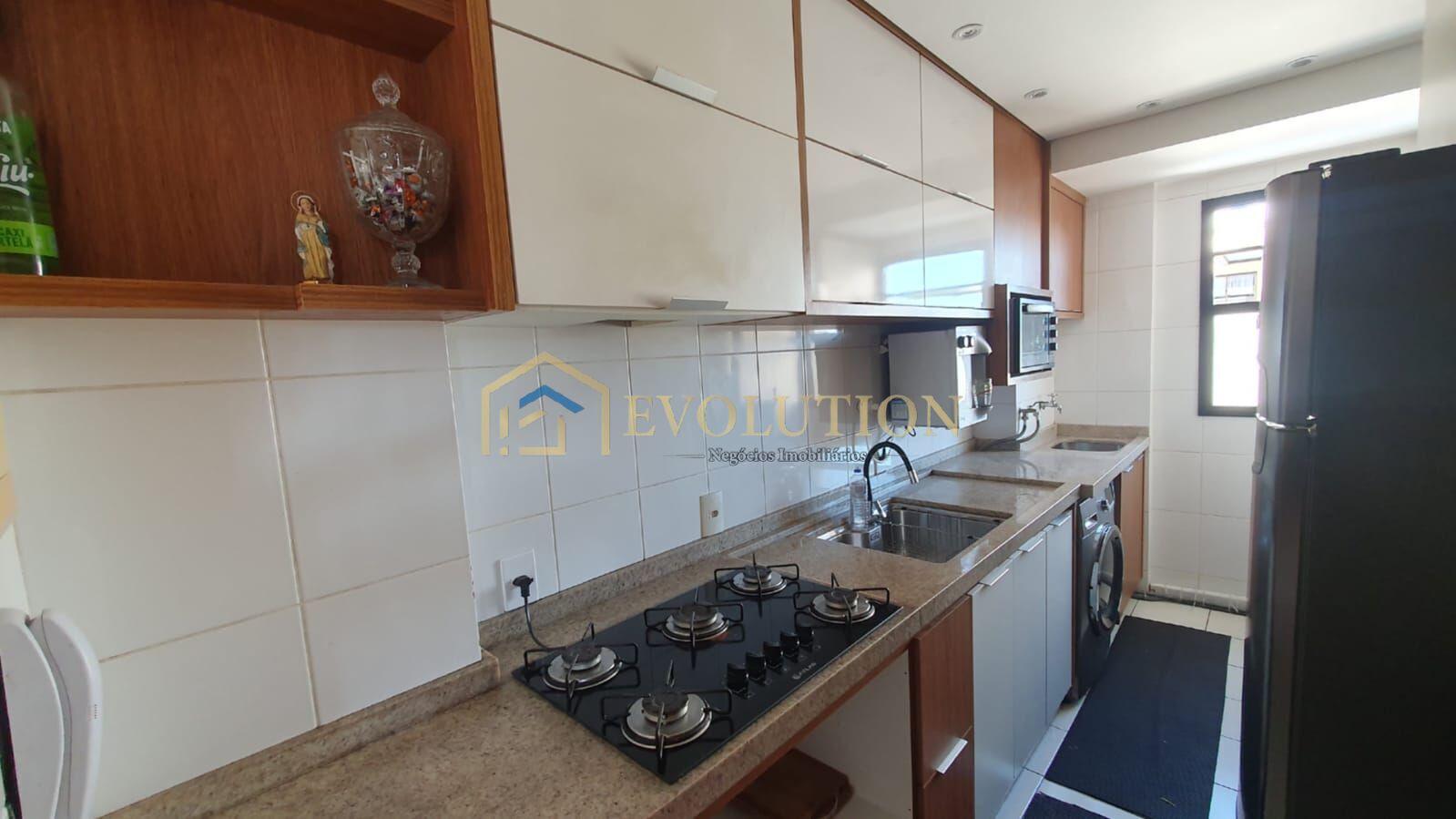 Apartamento à venda com 2 quartos, 63m² - Foto 8