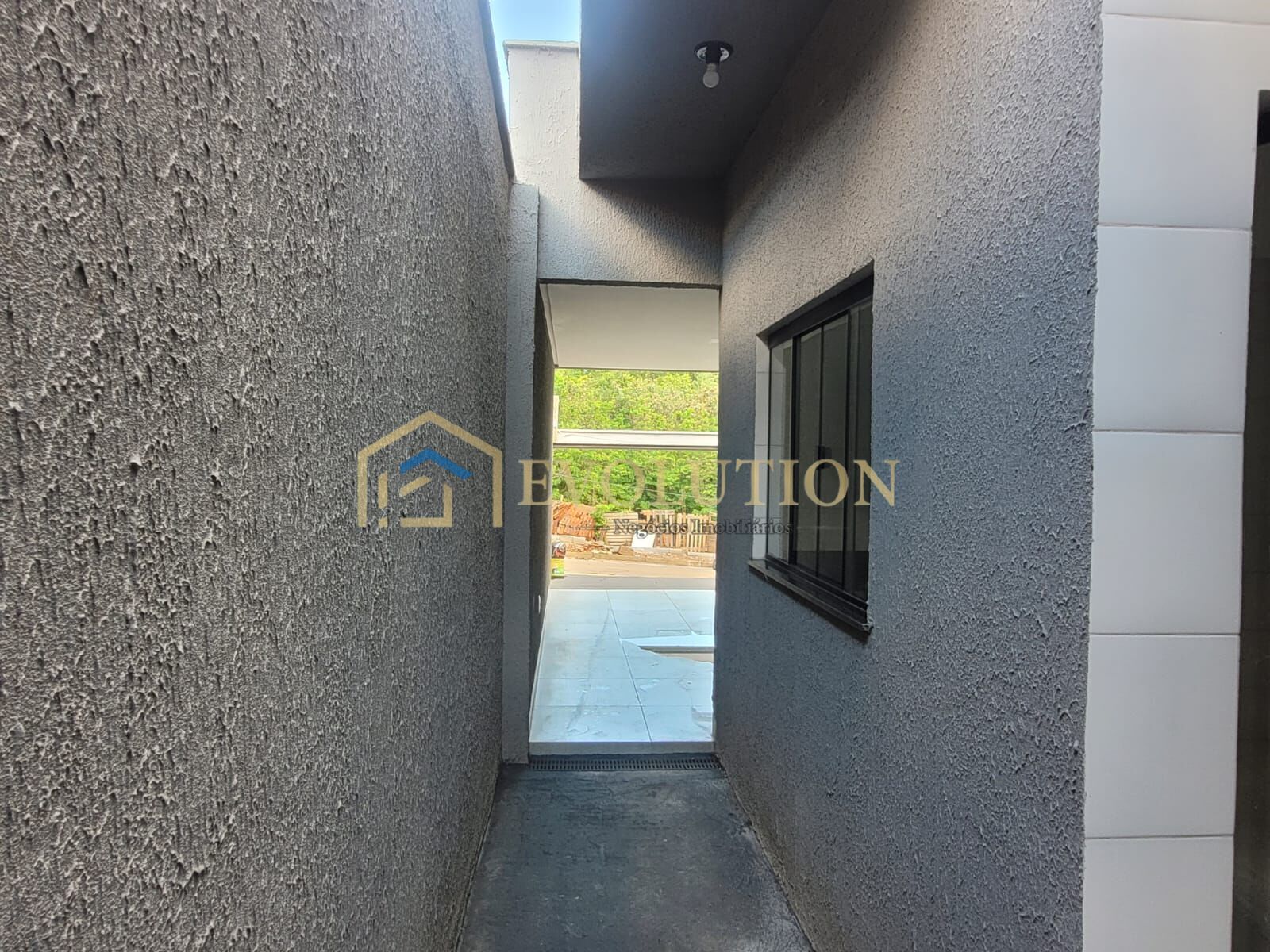 Casa à venda com 3 quartos, 110m² - Foto 11