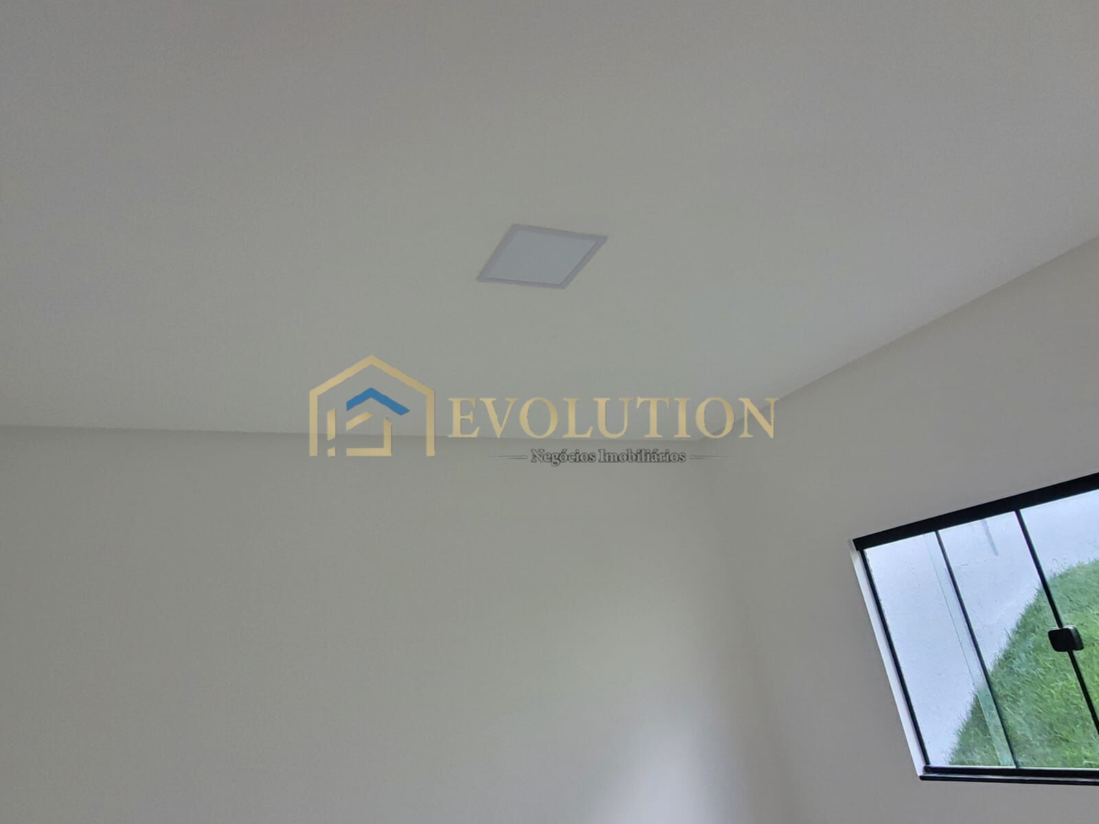 Casa à venda com 3 quartos, 110m² - Foto 15