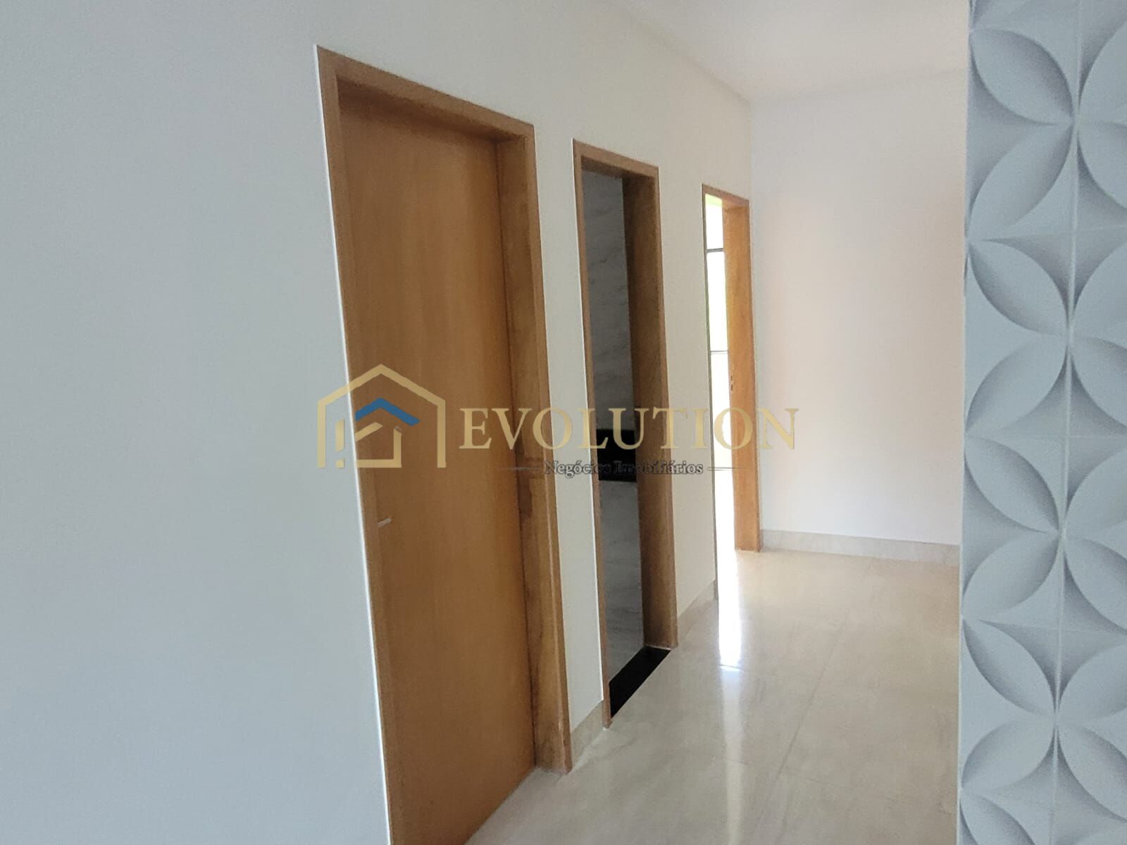 Casa à venda com 3 quartos, 110m² - Foto 7