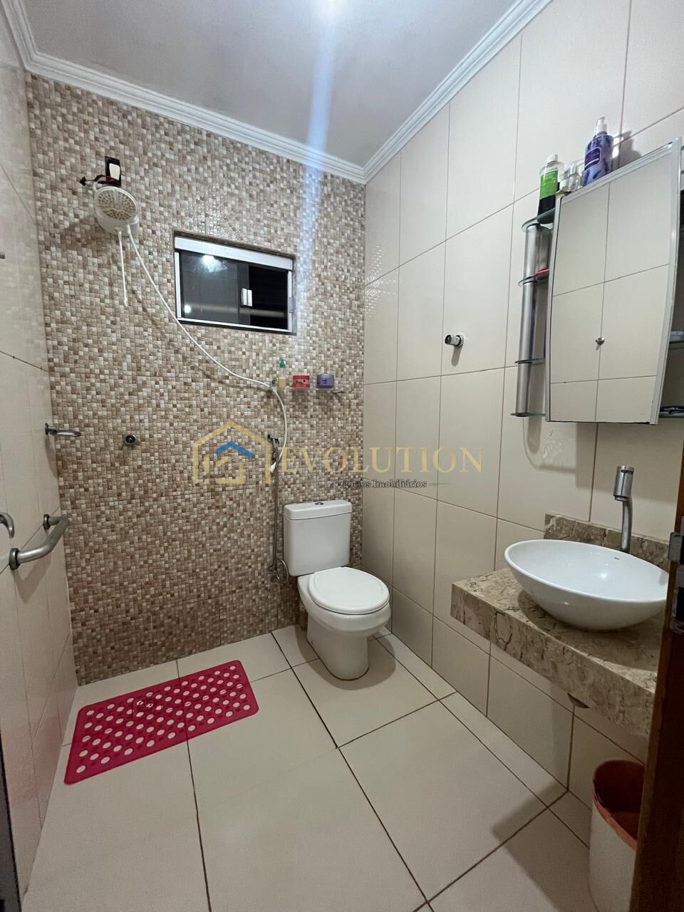 Casa à venda com 3 quartos, 256m² - Foto 8