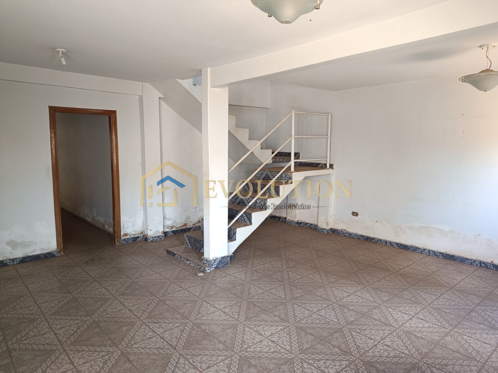Sobrado à venda com 7 quartos, 380m² - Foto 10