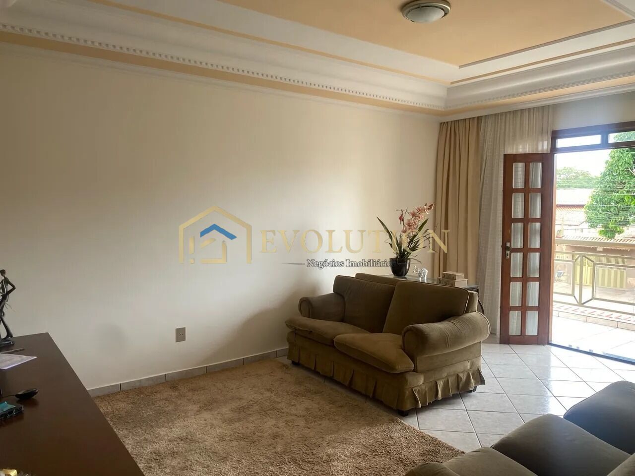 Casa à venda com 4 quartos, 314m² - Foto 17