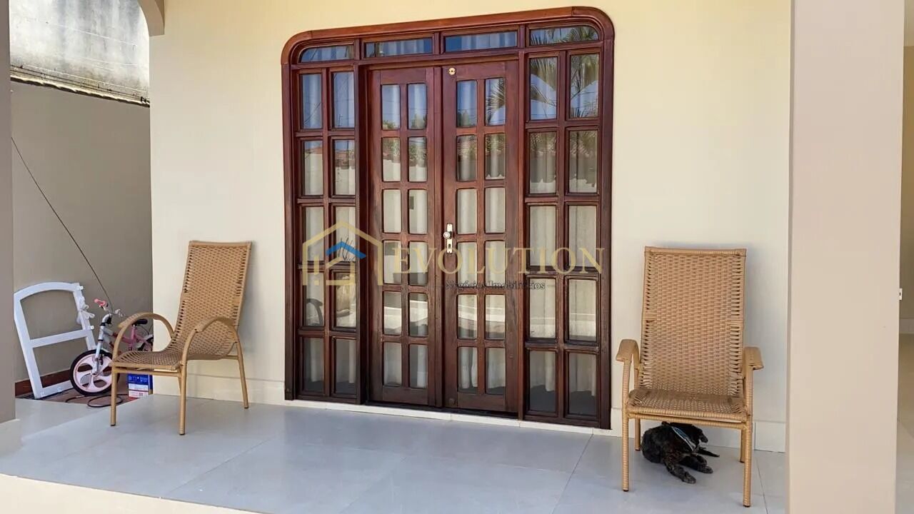 Casa à venda com 4 quartos, 314m² - Foto 6