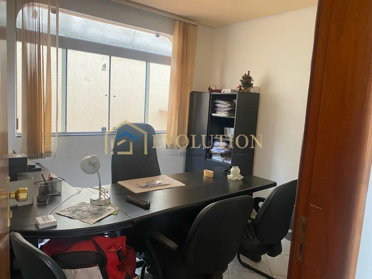 Casa à venda com 4 quartos, 314m² - Foto 7
