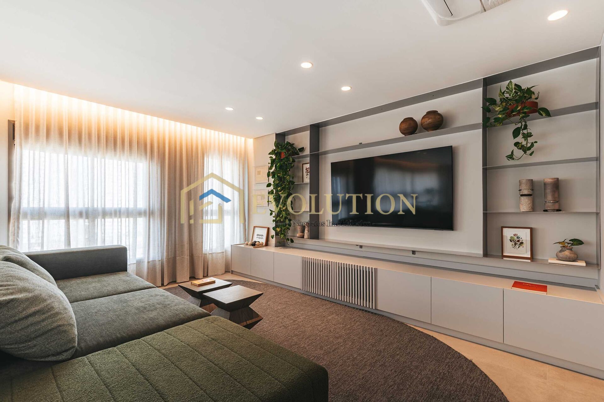 Apartamento à venda com 4 quartos, 240m² - Foto 9